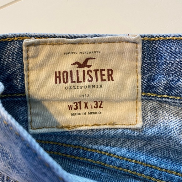Hollister Classic Straight Jeans - Picture 2 of 5
